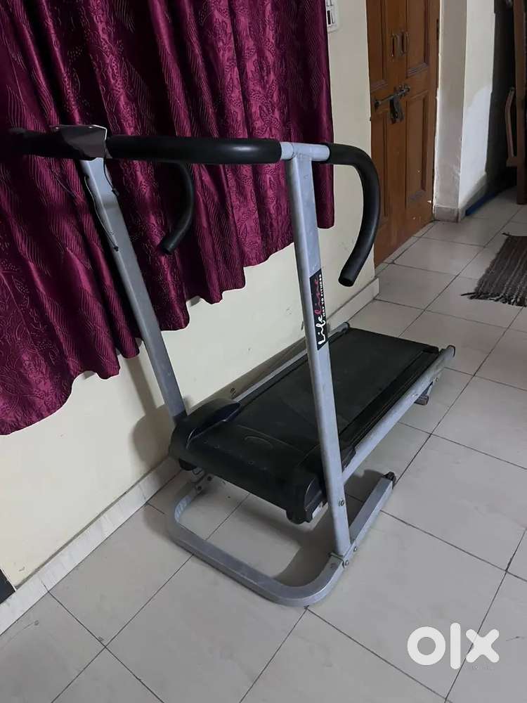 Treadmill manual