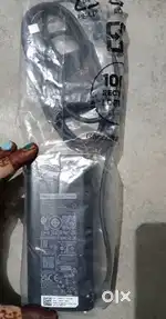 DELL
Original Laptop Charger type C 65 W Adapter (Power Cord Included)