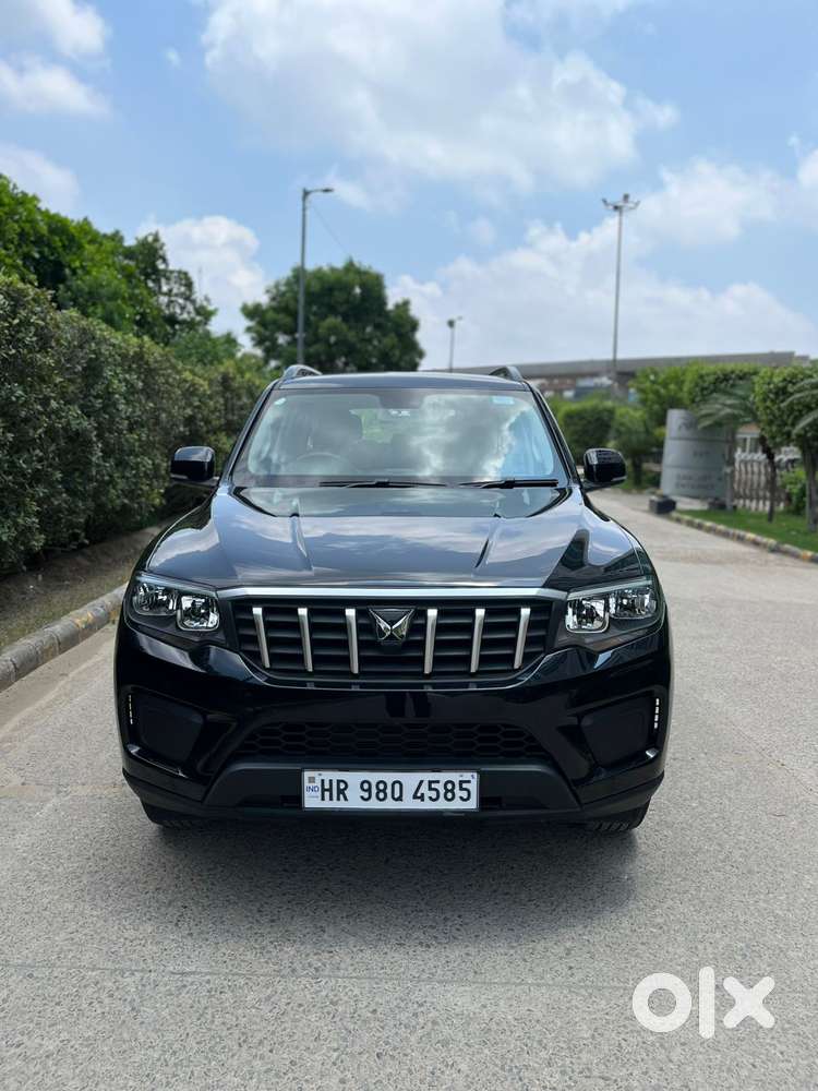 Mahindra Scorpio N Z4 Petrol AT 7 STR, 2024, Petrol