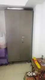 Wardrobe 6-feet