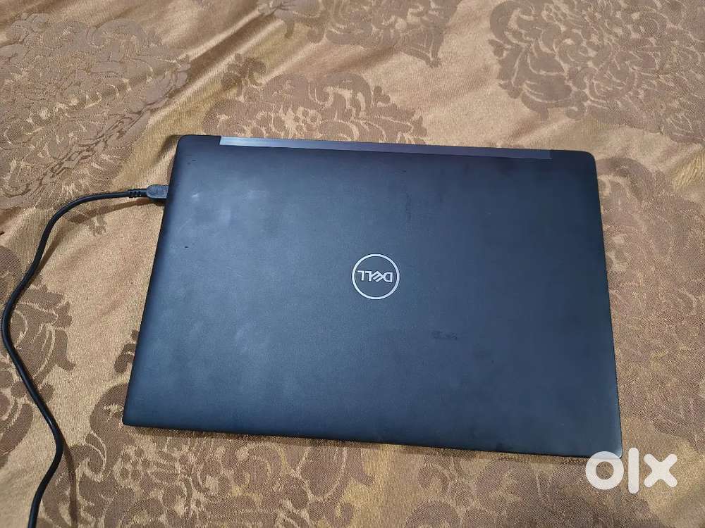 Dell latitude 7390    2 in one touch screen i5 8th gen processor