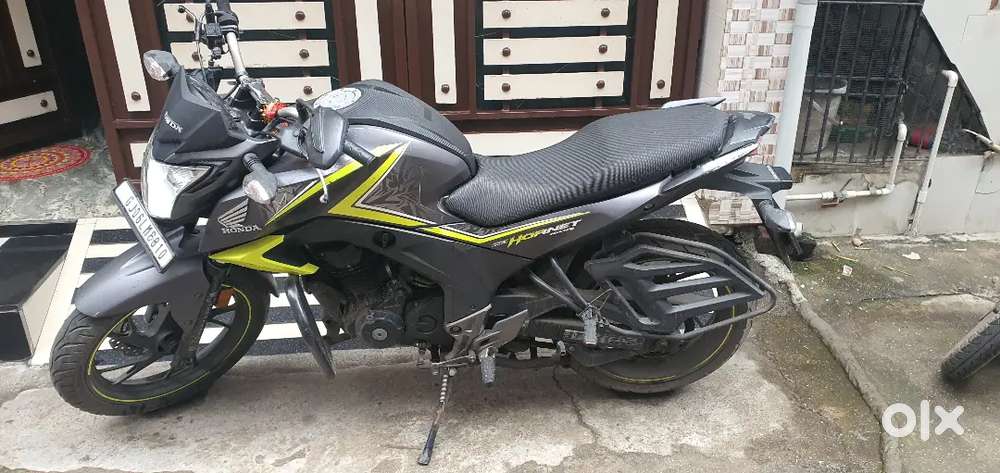 CB hornet 160R