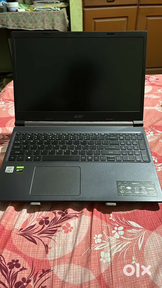 Acer aspire 7