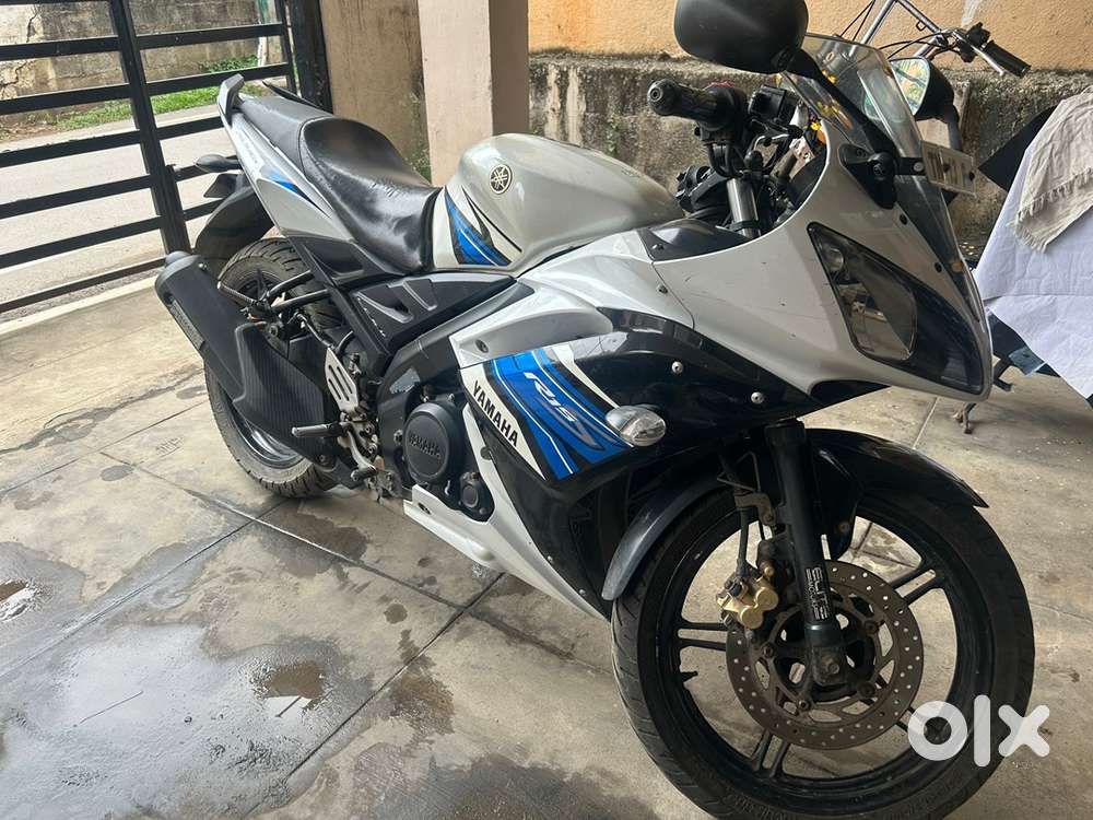 Well-maintained and Good condition R15S White