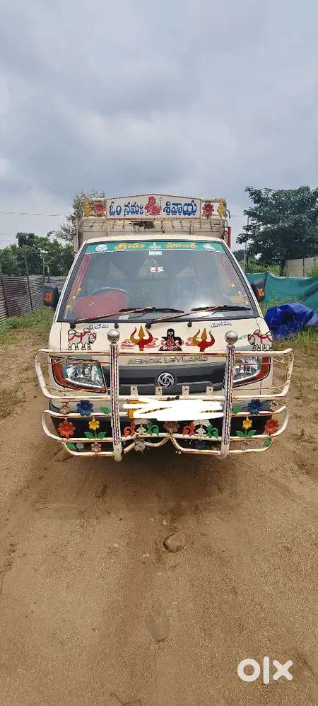 Ashok Leyland dost+ LS (2023)
