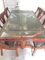 Dining table New condition