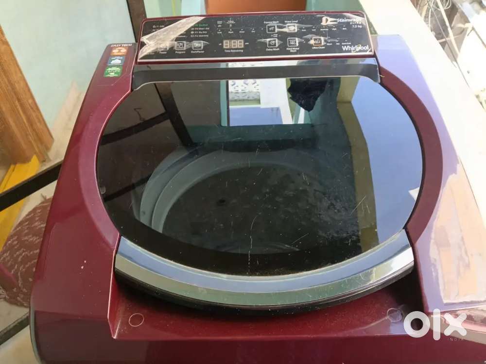 Whirlpool 7.5 kgs good condition