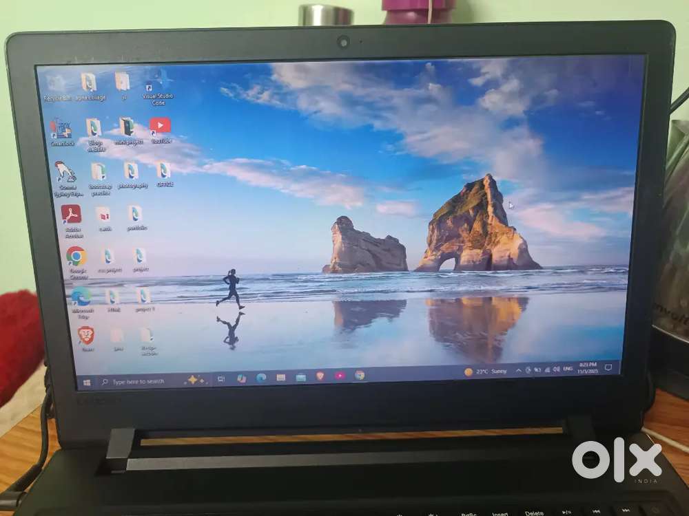 Lenovo IdeaPad i7