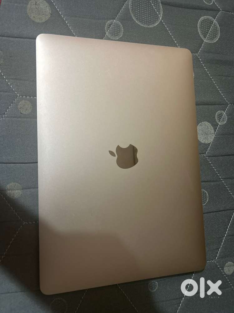Macbook air m1 with all new condition charging cable and original box