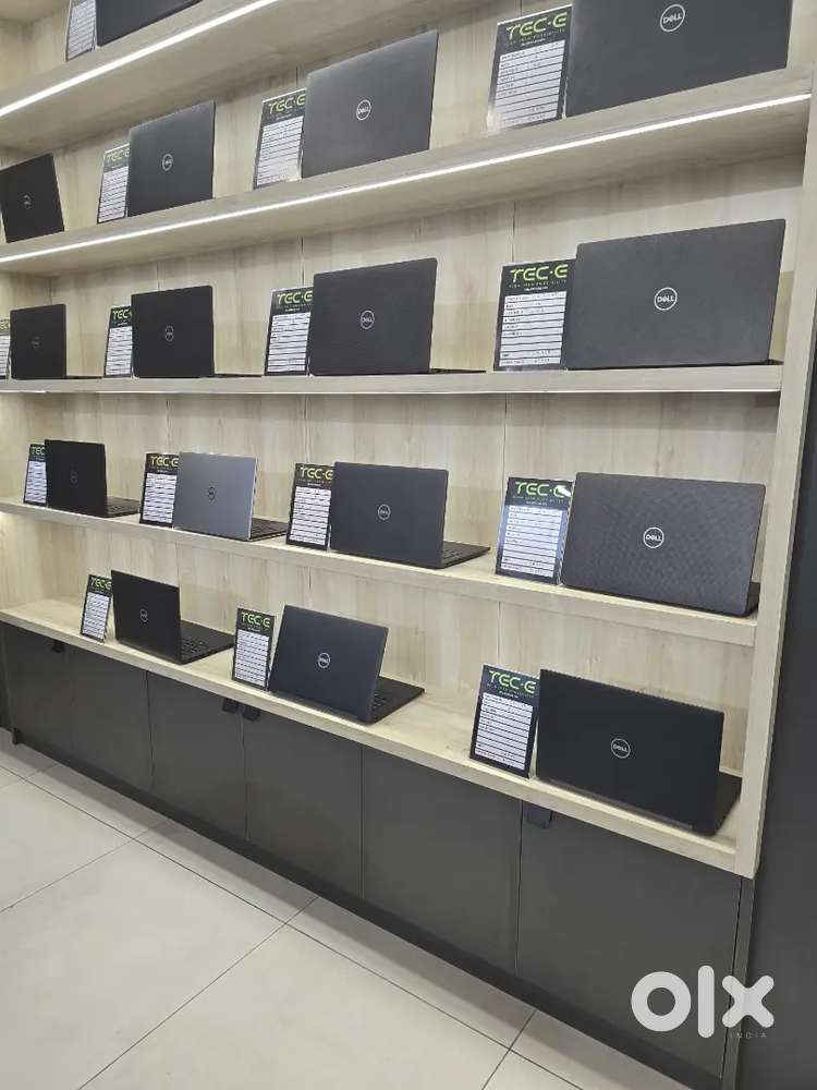 50% ഓഫിറിൽ ലാപ്ടോപ്പുകൾ വാങ്ങാം