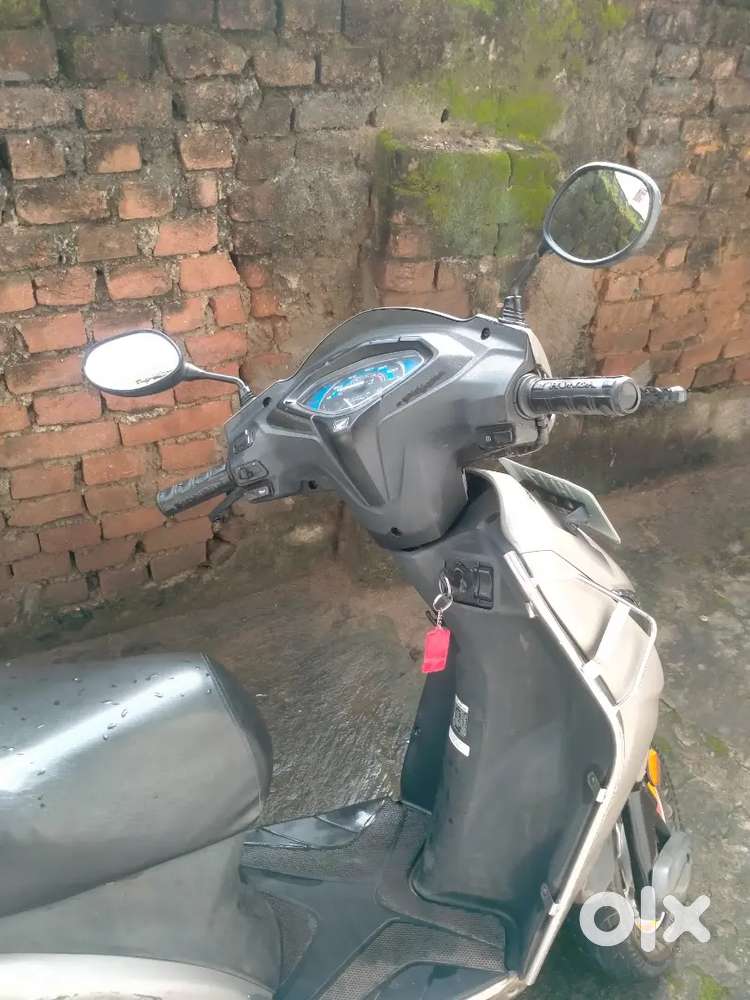Colour gray and no damage
