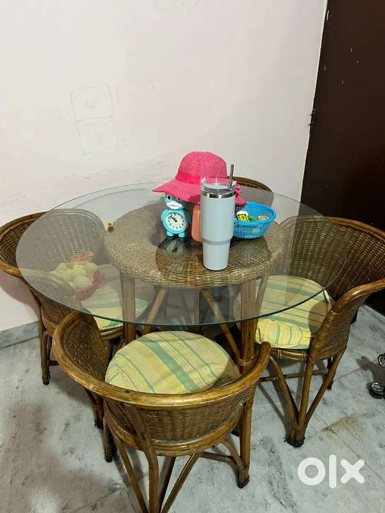 Bamboo dinning table