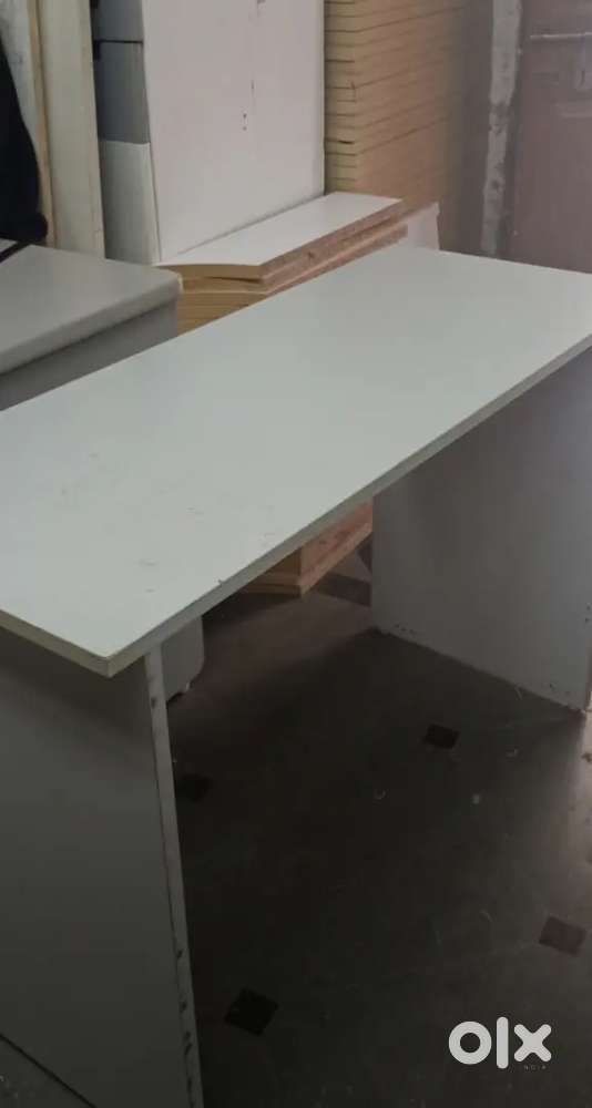 4'*18*18mm Table