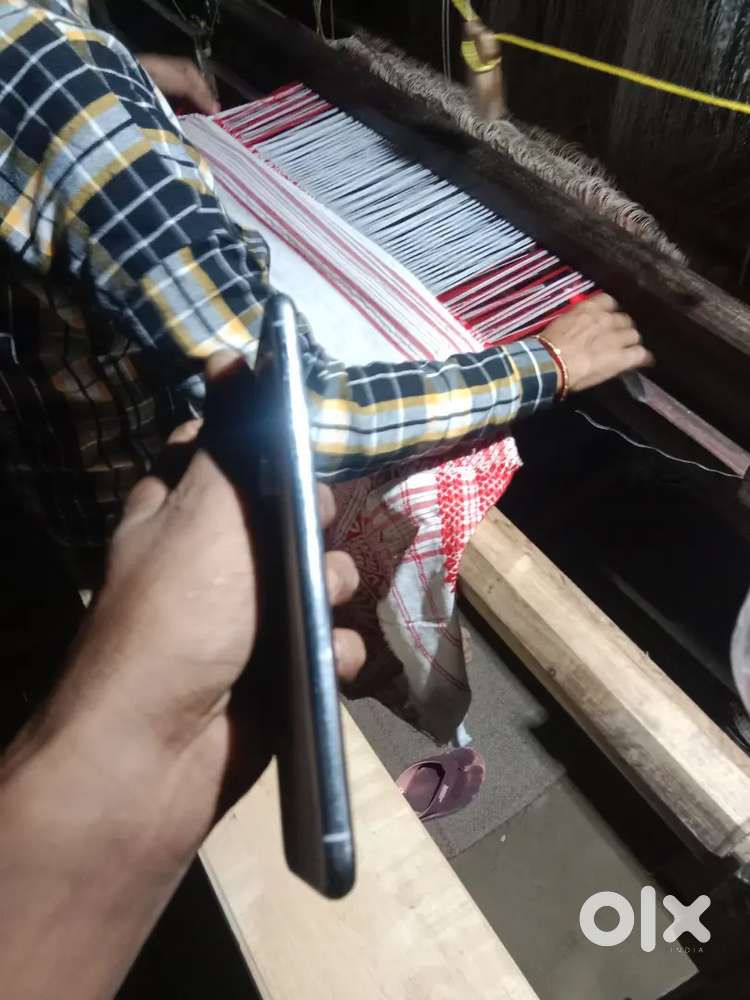 I phone xs max white colour 64 gb price 11 k