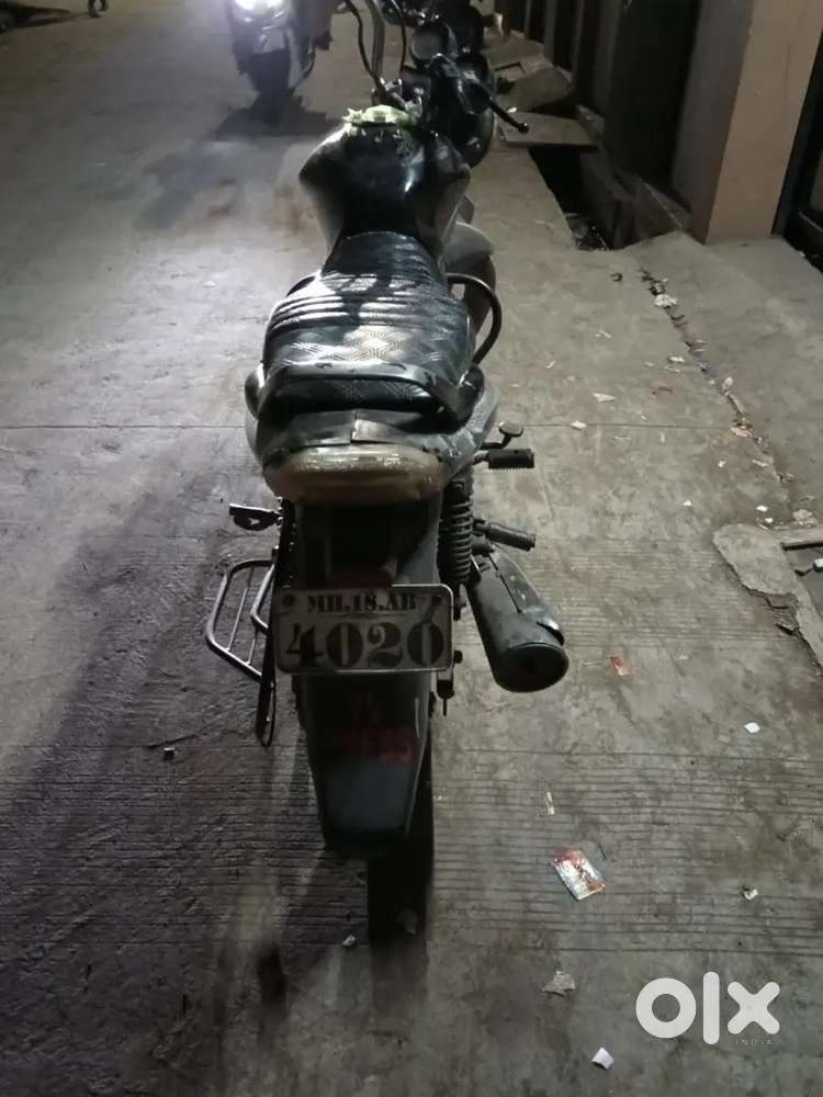 Very good condition all paper clear hai