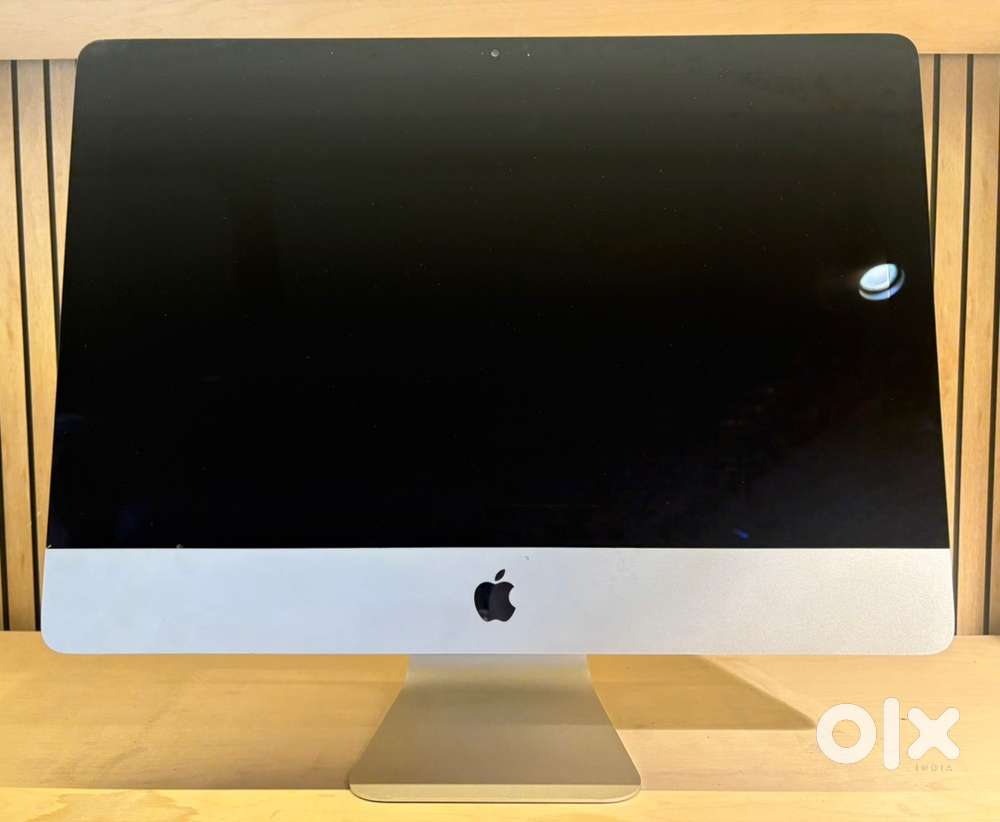 APPLE I MAC 21.5' INTEL CORE I5 PROCESSOR 8GB RAM 256GB SSD