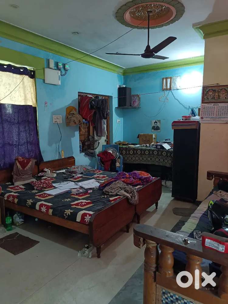 Room for rent for boys attached bathroom kitchen