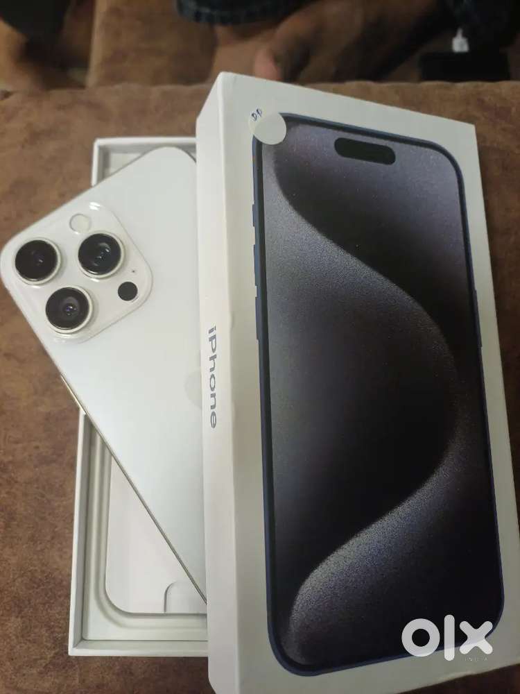 USA IMPORT MOBILE IPHONE REFURBISHED AVAILABLE 15 PRO MAX MULTI COLOUR