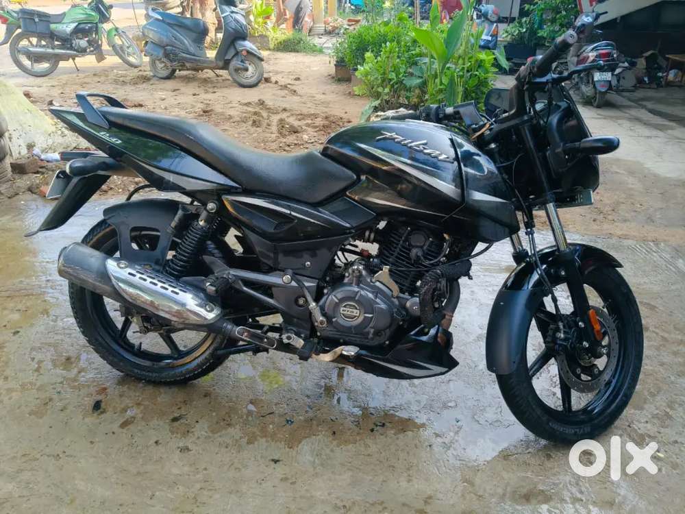 Pulsar 150