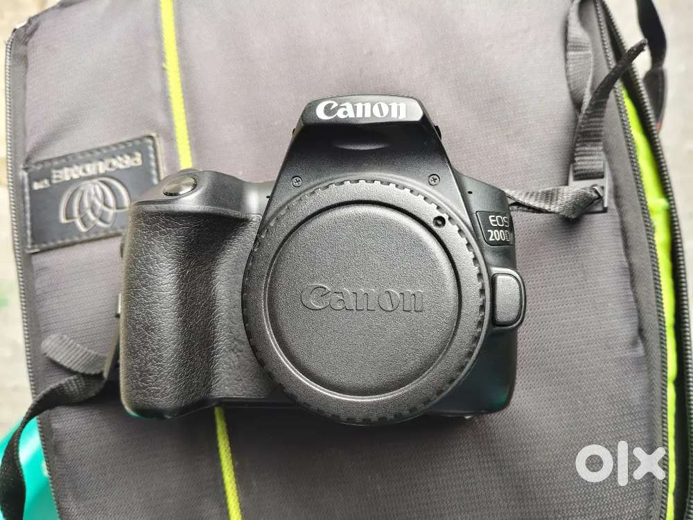Canon 200d mark ii long lens and shot lens