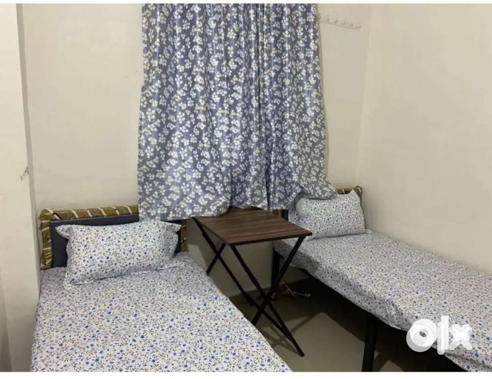 1rk fully furnished sect 20 Airoli