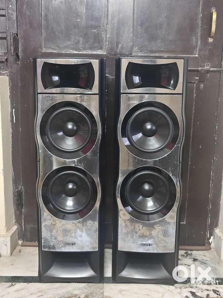 Sony 2 Tower speaker 6 ohms 200 watts used any AV receiver avr