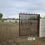 400 sqyds east facing plot for immediate sale