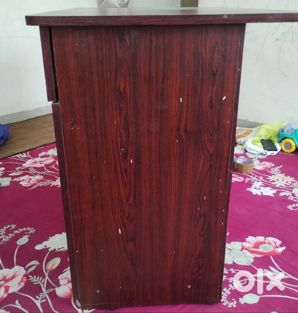 Computer Table and Chair