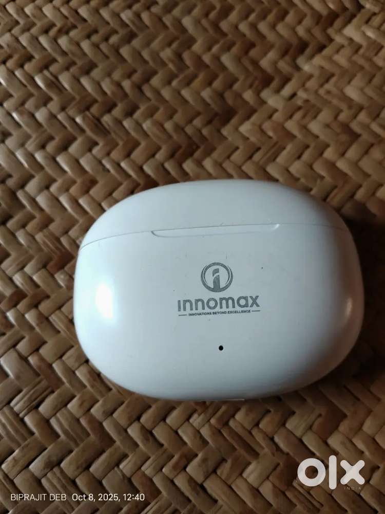Inomax ear buds