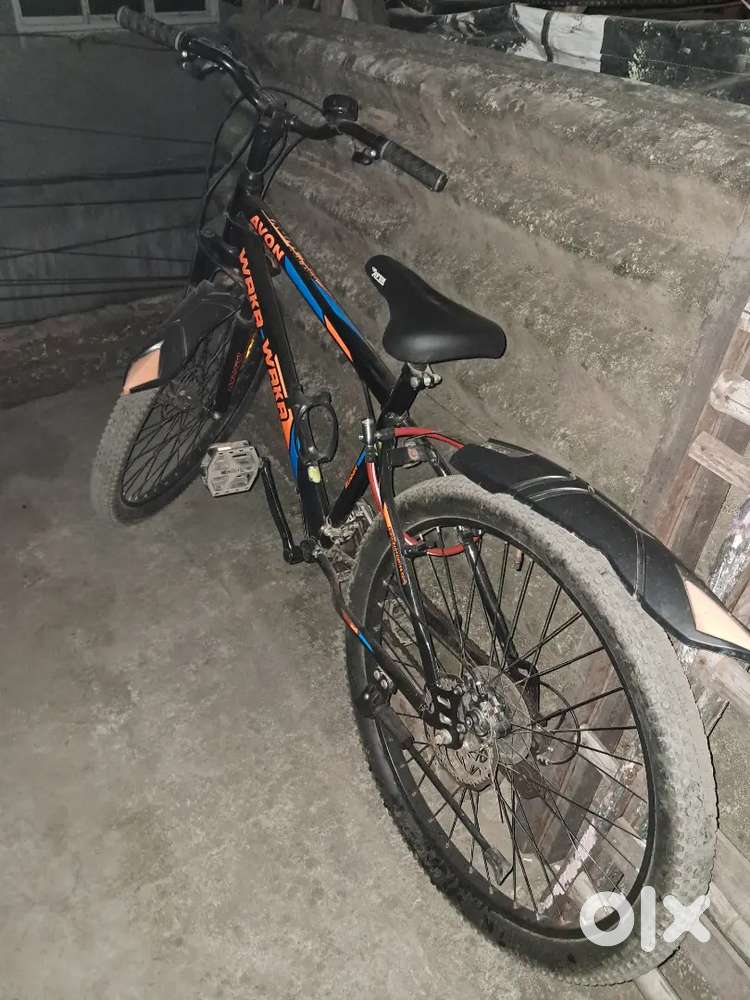 Avon Waka Waka mountain cycle with 7 gears