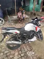 Dusri bike lena hai