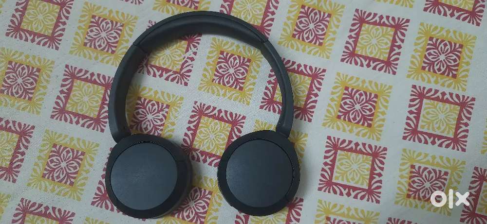 Sony WH-CH520 Wireless Bluetooth Headphones
