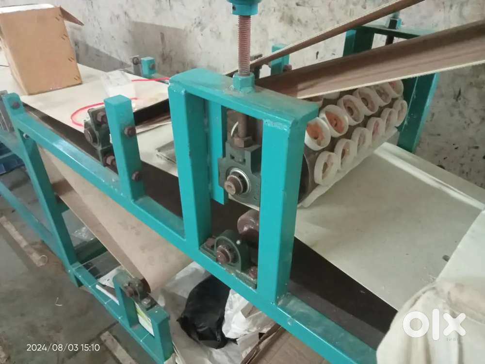 Pani Puri mashin..chalu kandish che.. gondal jova malse..emarjansi ma.