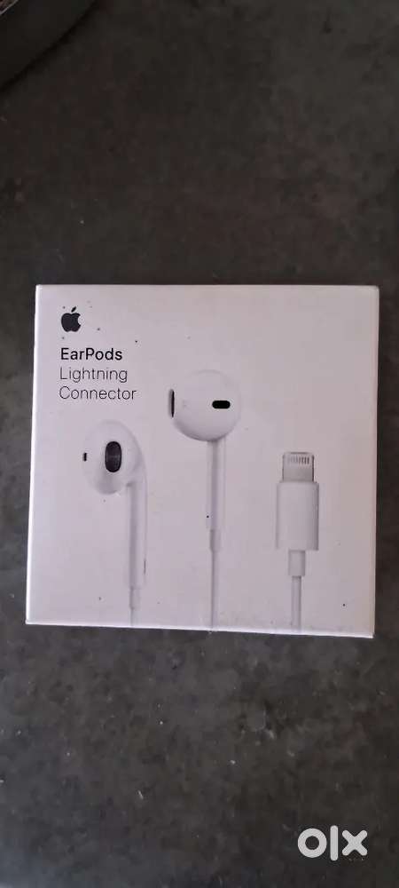 I phone earpods