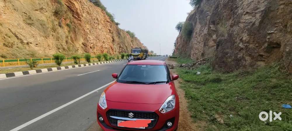 Maruti Suzuki Swift 2023 (oct) Petrol 28000 Km Driven