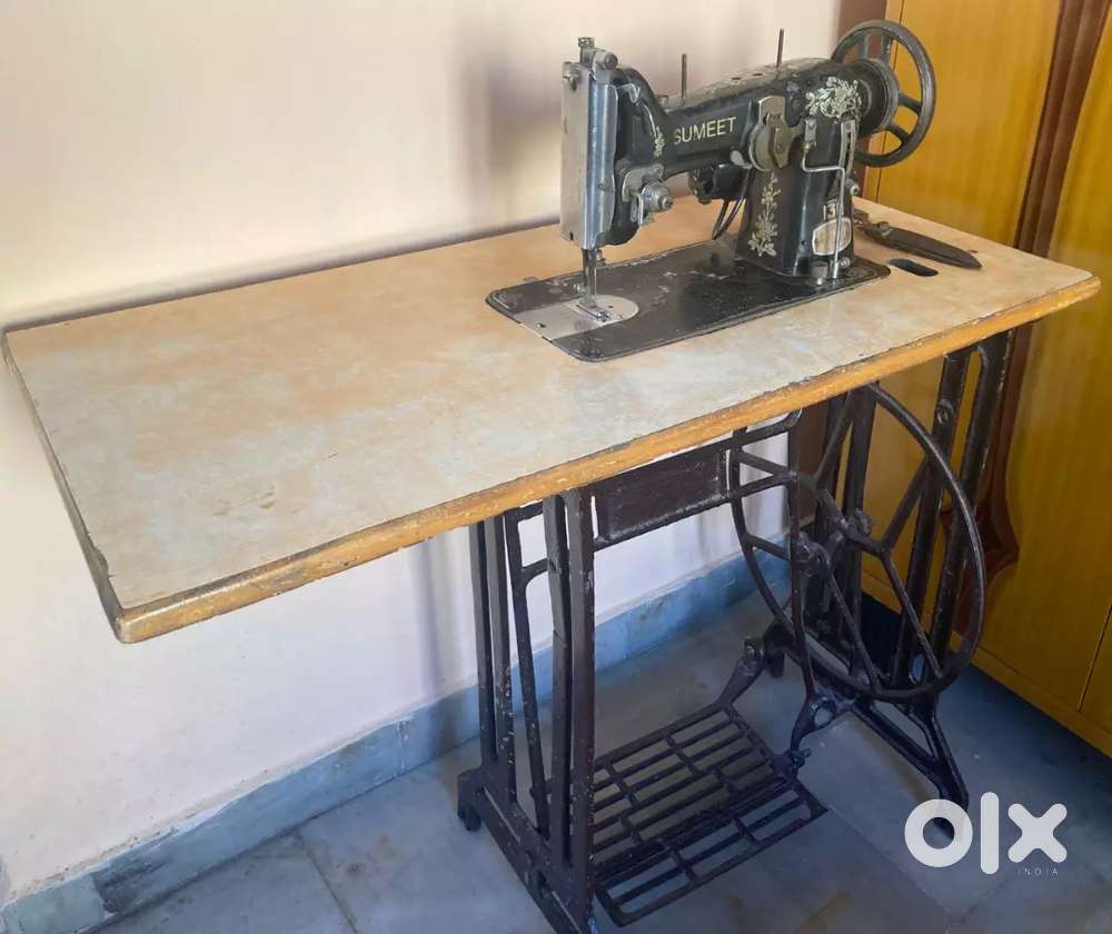 Sewing Machine - Foot Operated (Commercial grade for 6k)