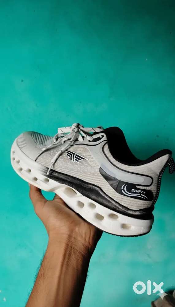 RADETAPE SHOES