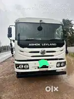 Ashok lelyland trailer tipper 18 wheel