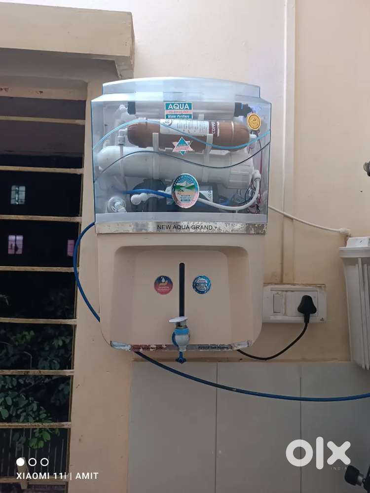 Water purifier with new motor and fully operational condition