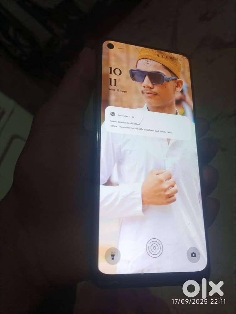 Price 8500 Full fresh 8/128 fingerprint working 64 mg camra 4g phone