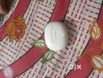Realme t110