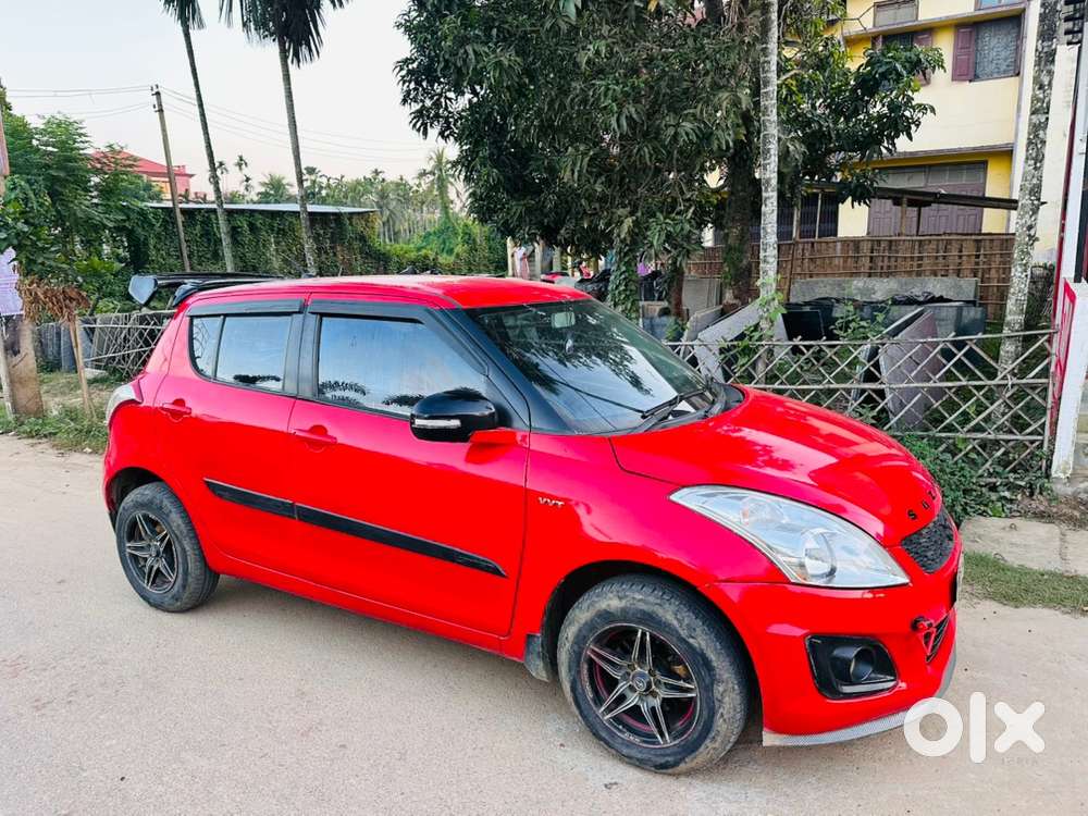 Maruti Suzuki Swift 2015 Petrol 70000 Km Driven