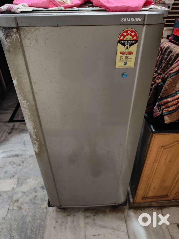 Second hand 5 star Fridge for sale - Great working condition/cooling