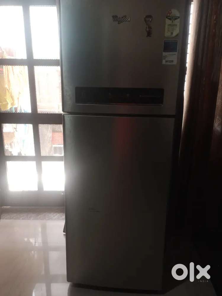 340 ltr double door fridge