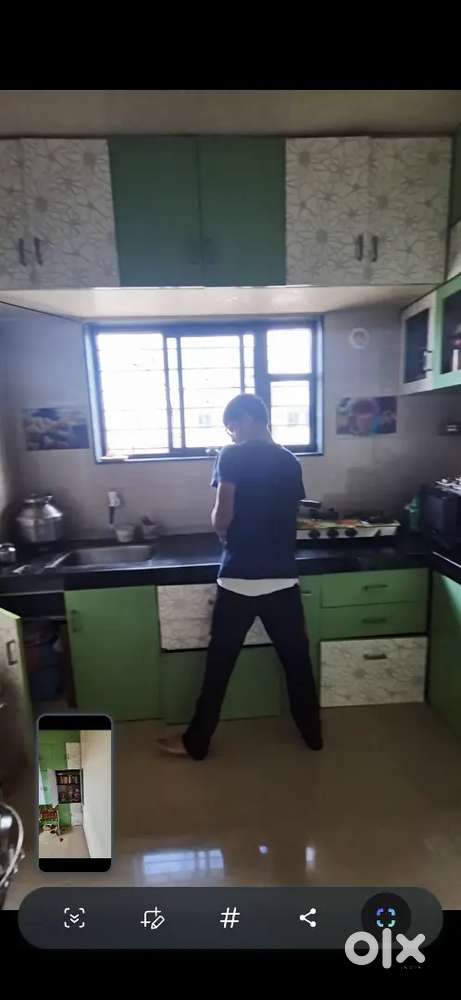 1बीचके फुर्निचर फ्लॅट विकणे आहे पुणे बंगलोर हायवे टच नऱ्हे आंबेगाव