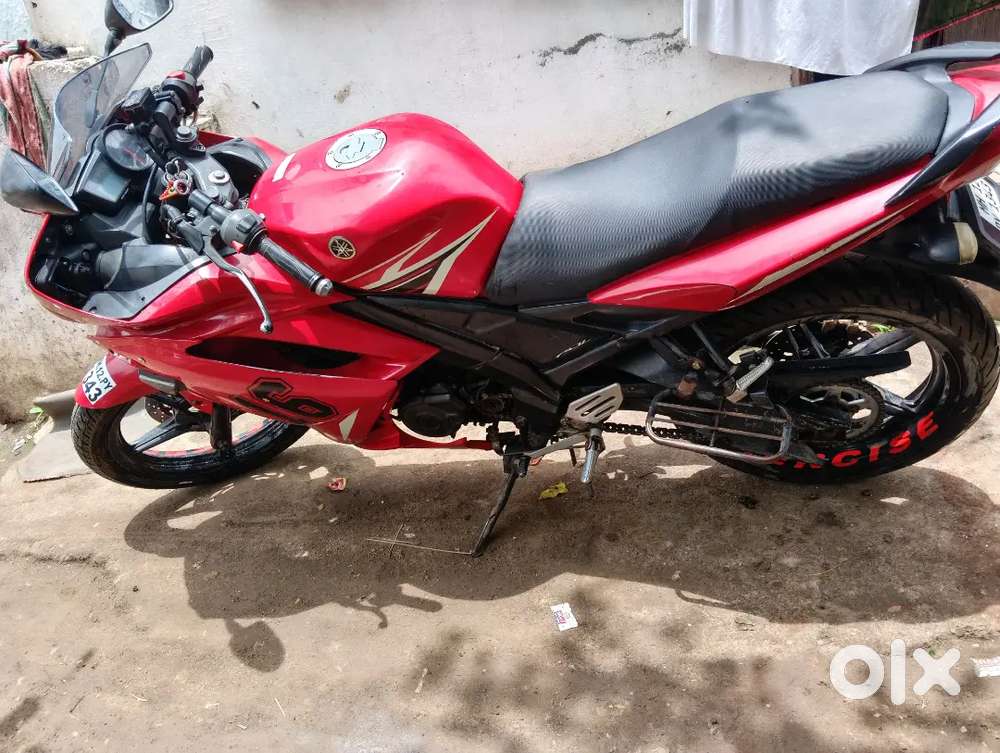 Model 2018 
Passing MH12
All Paper clear
Owner 

6 speed