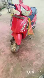 Hero pleasure 2016 model full good condition