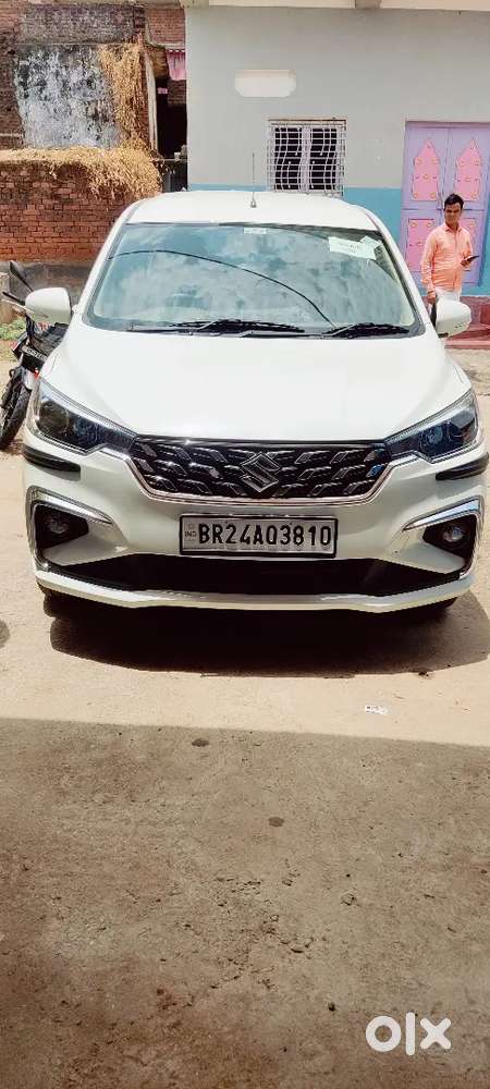 Maruti Suzuki Ertiga 2025 CNG & Hybrids 11200 Km Driven