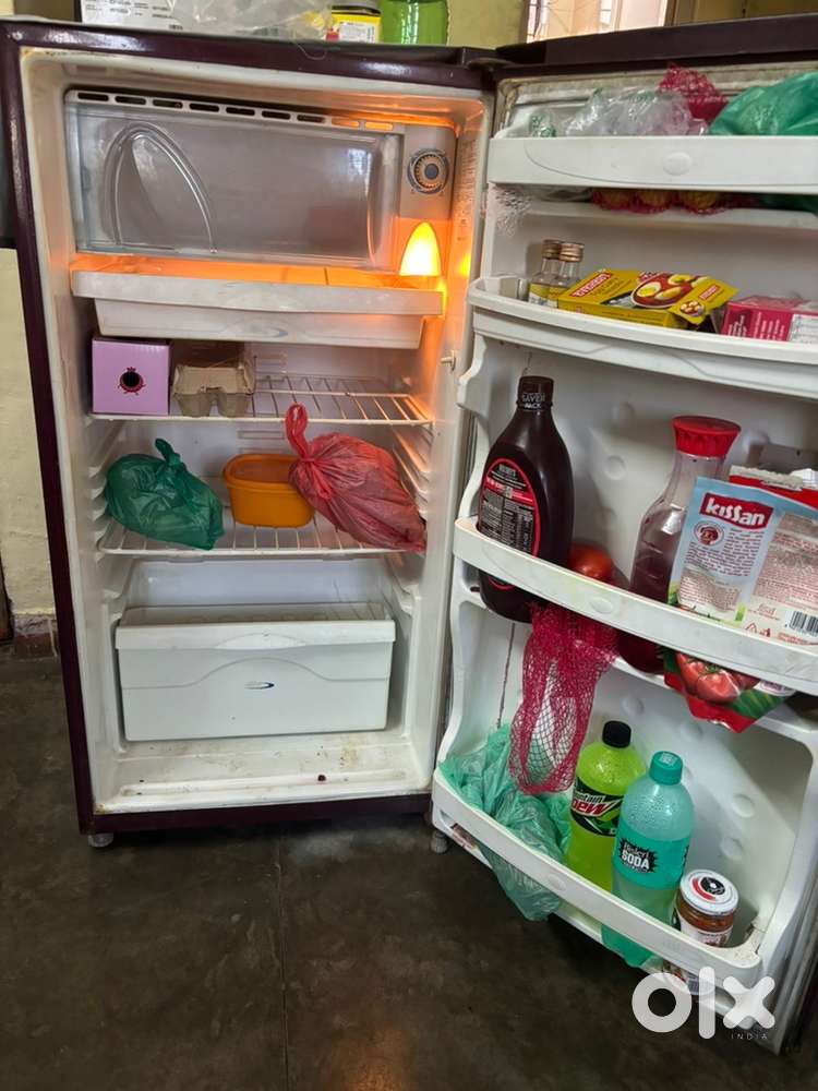 Full working condition fridge