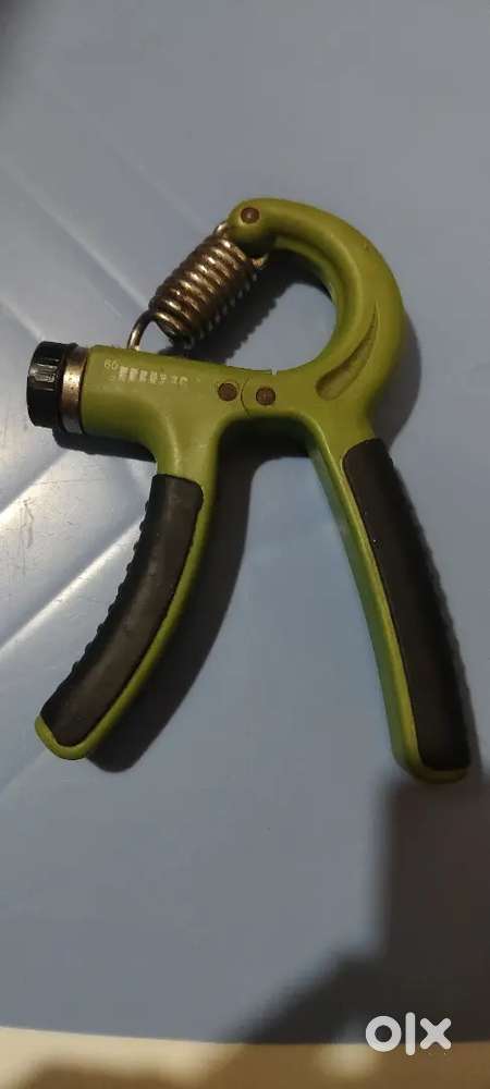 Hand gripper
